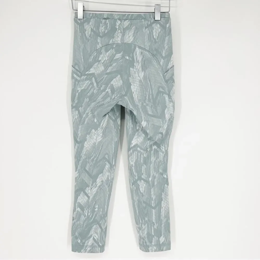 Lululemon Swift Speed Reverberated Chevron‎ Jacquard Crop Leggings 4